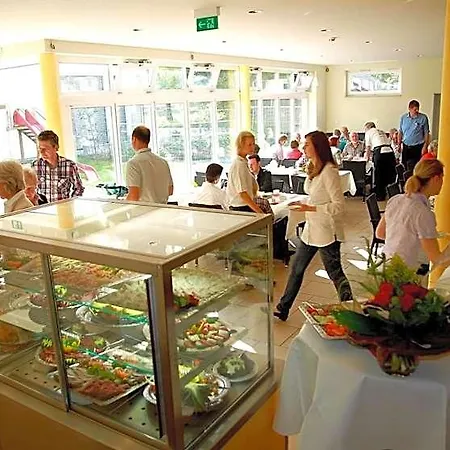 Brauhaus Stephanus Hotell 3*